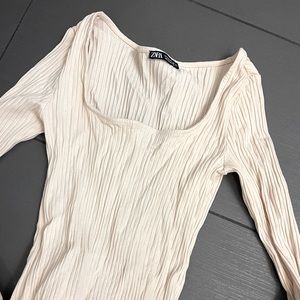 ZARA RIbbed bodysuit  color Ecru